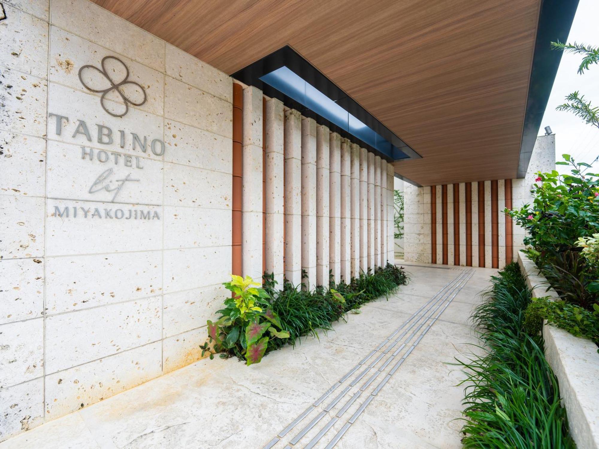 Tabino Hotel Lit Miyakojima Екстер'єр фото